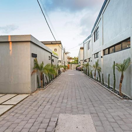 Manresa Villa Bali 2 Чангу Экстерьер фото