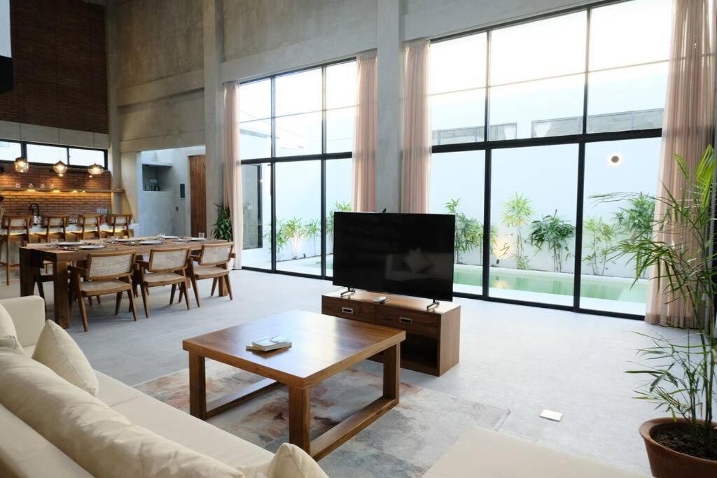 Manresa Villa Bali 2 Чангу Экстерьер фото